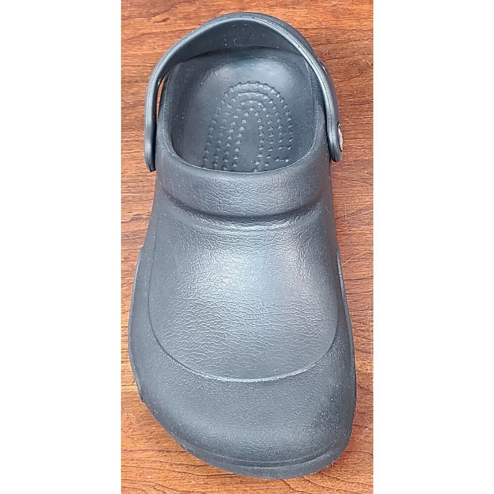 CROCS Bistro Work Clog Unisex Adult Slip Resistant Men's 4, Women's 6 10075